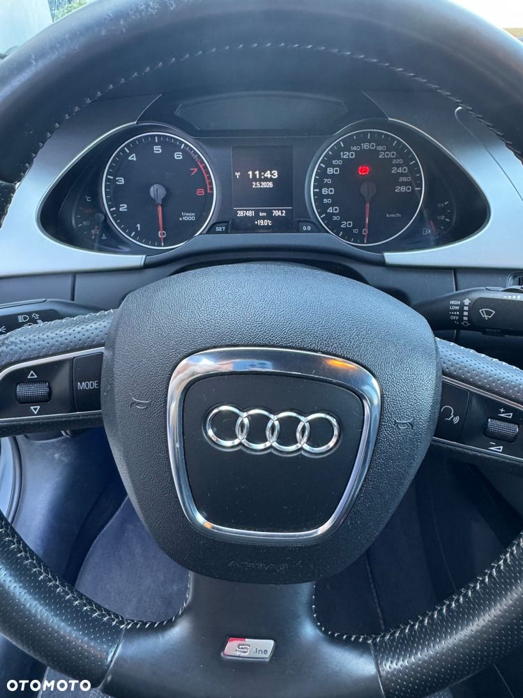 Audi A4 Limousine 2.0 TFSI Limited Edition - 11