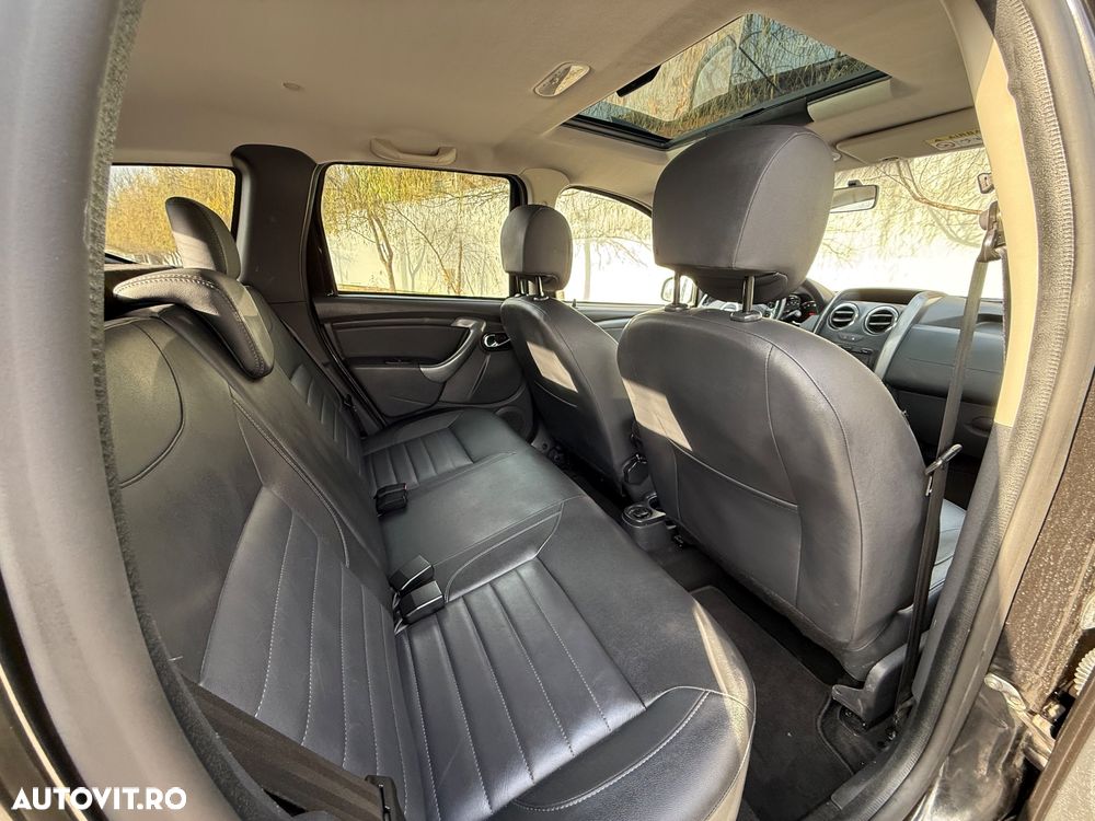 Dacia Duster TCe 125 4x2 Blackshadow - 17