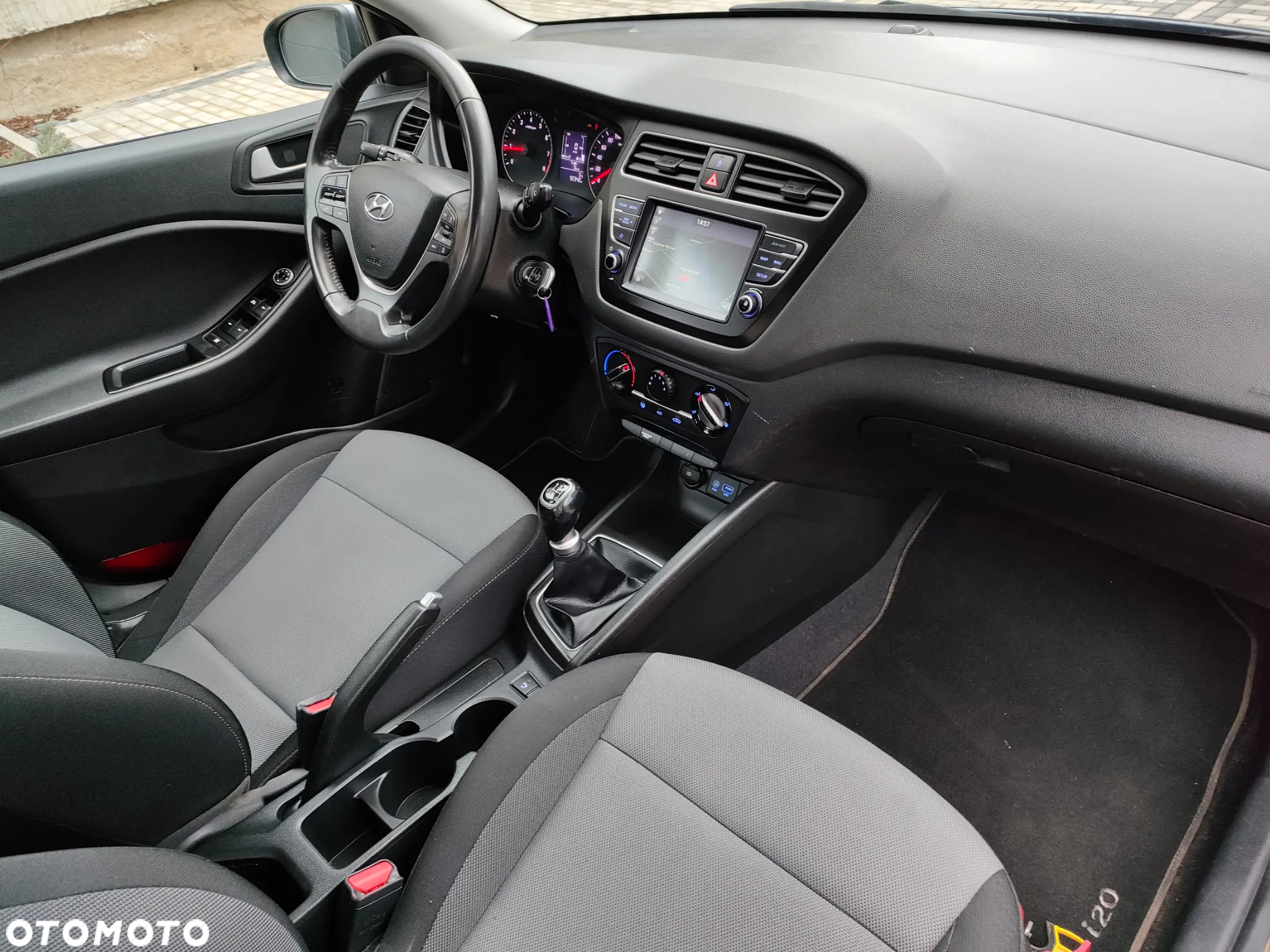 Hyundai i20 1.2 Passion - 21