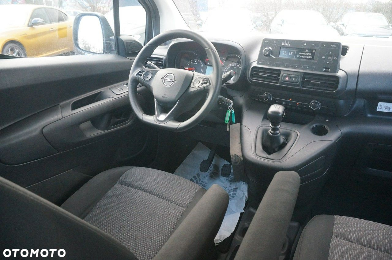 Opel Combo Cargo XL 1.5 CDTI 2,4t (bryg.) - 17