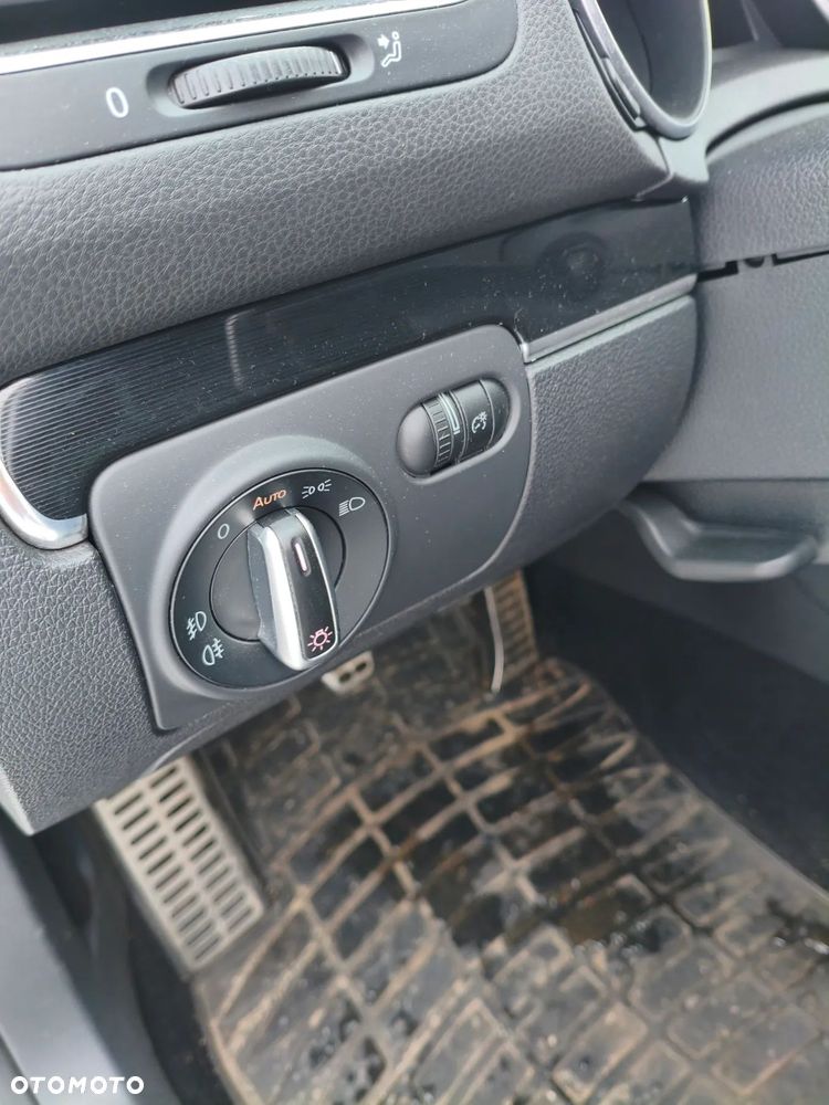 Volkswagen Golf 2.0 GTI - 16