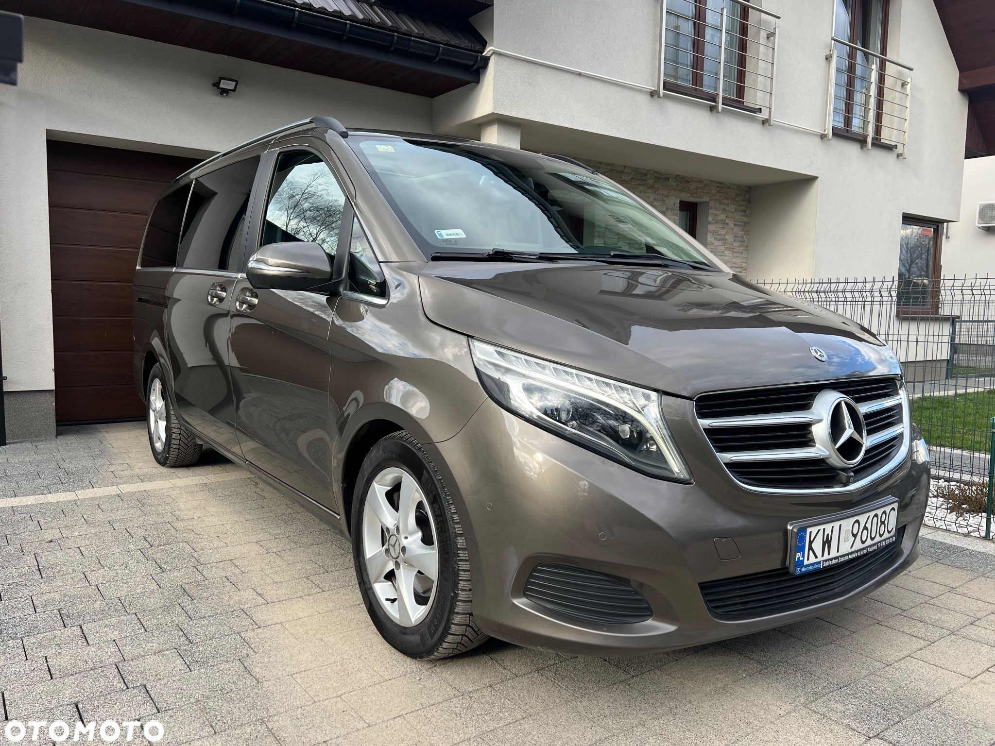 Mercedes-Benz Klasa V 250 (BlueTEC) d Avantgarde 7G-Tronic (d³ugi) - 1