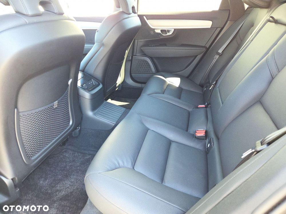 Volvo V90 T6 Recharge AWD Plus Dark - 13