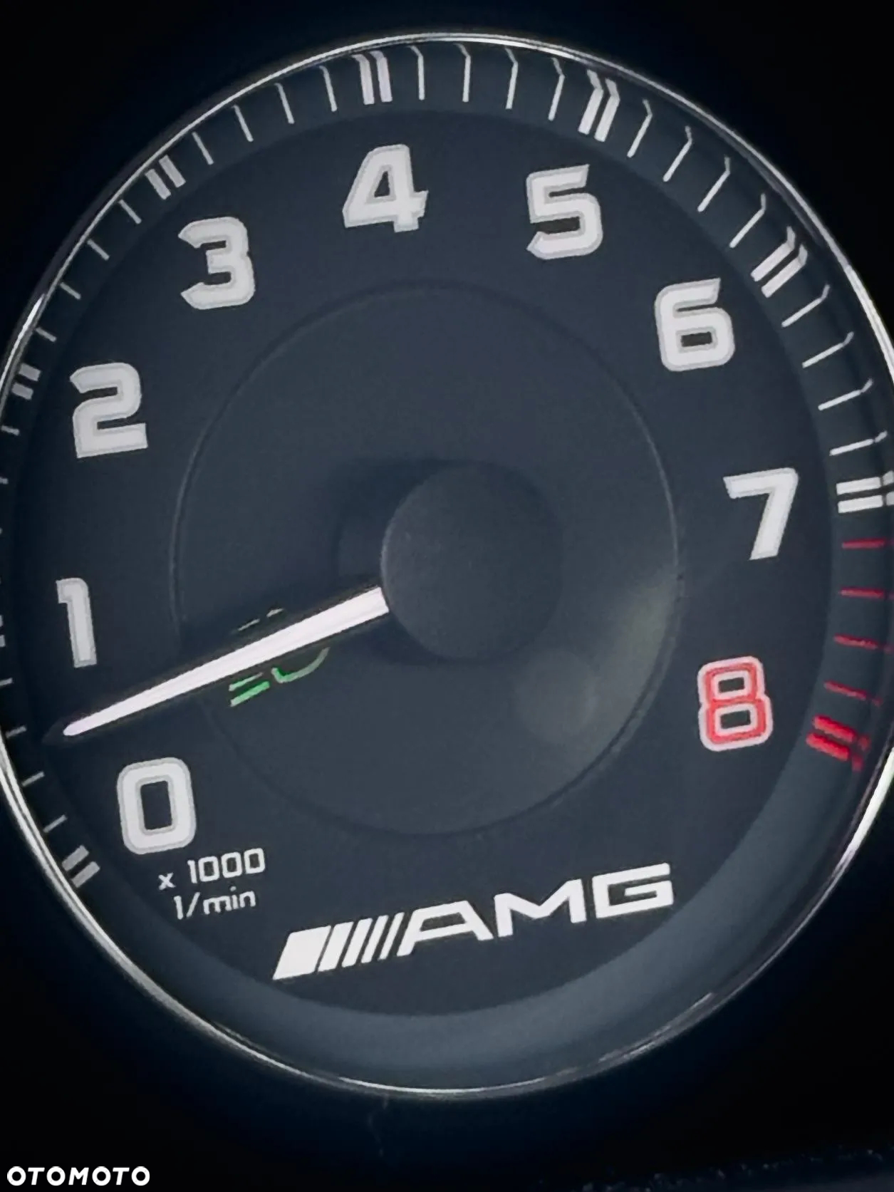 Mercedes-Benz Klasa E 63 AMG - 16