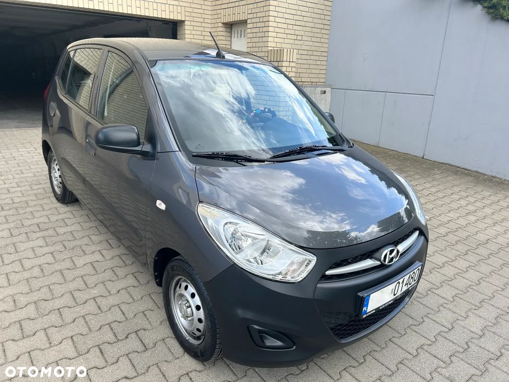 Hyundai i10 - 10