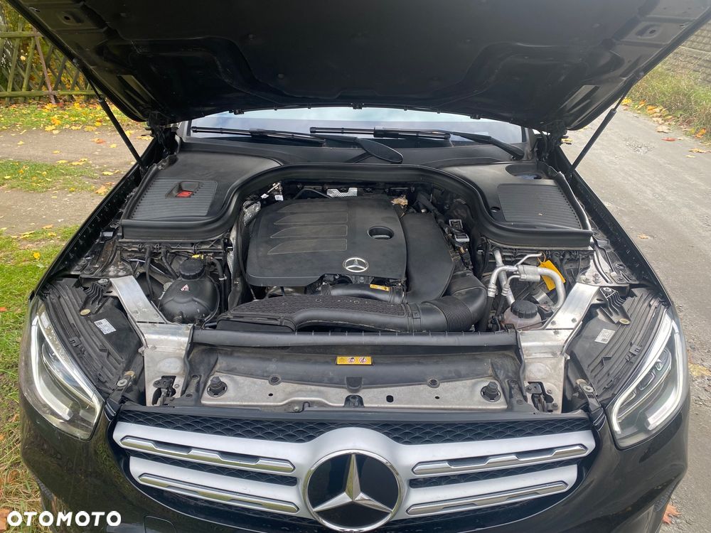 Mercedes-Benz GLC 200 - 16