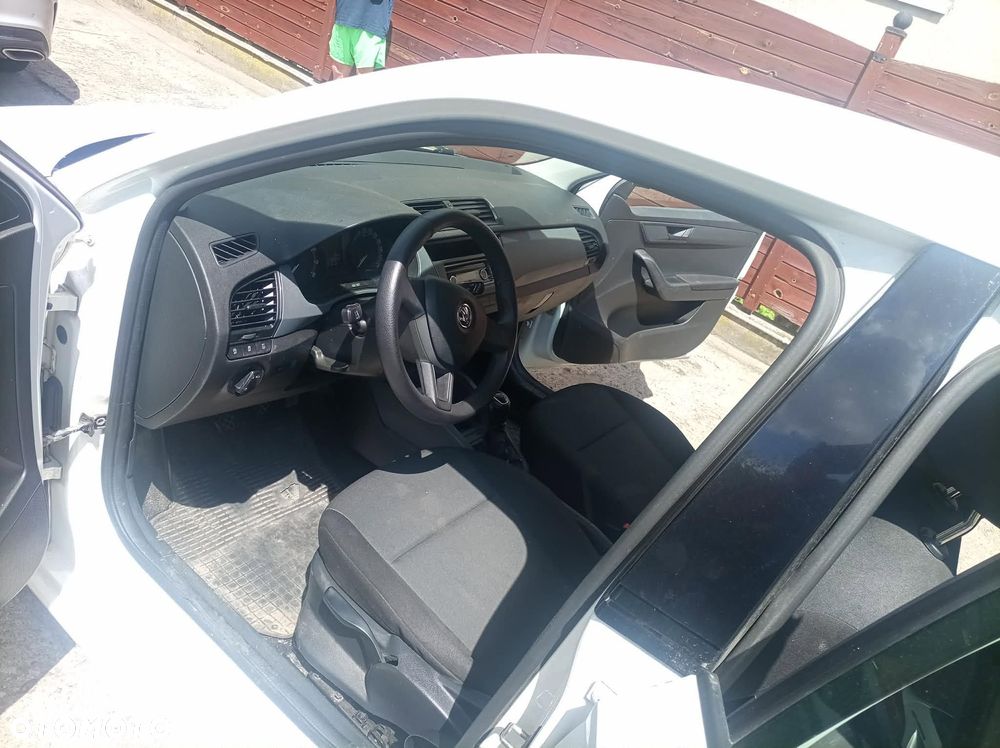Skoda Fabia 1.0 Active - 3
