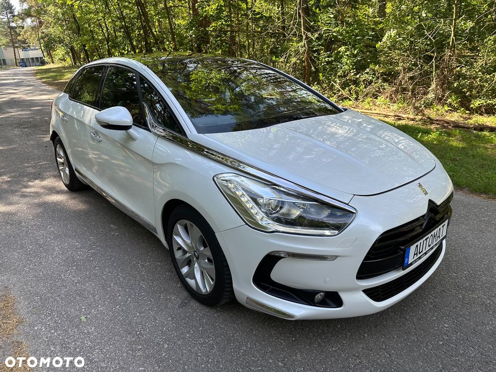 Citroën DS5 THP 155 SoChic - 35