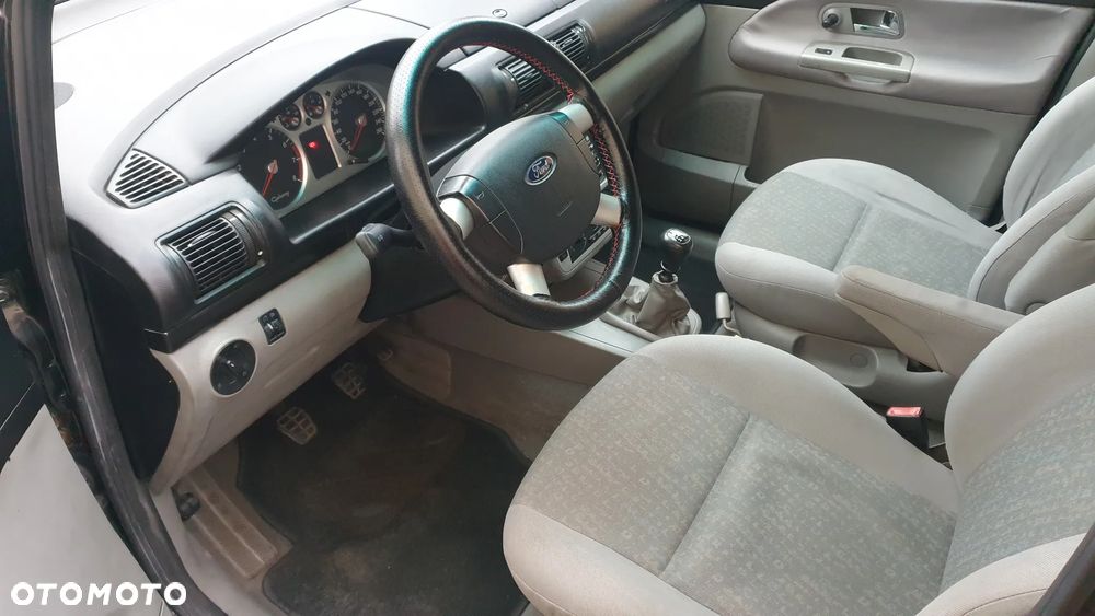Ford Galaxy 2.0 GLX - 6