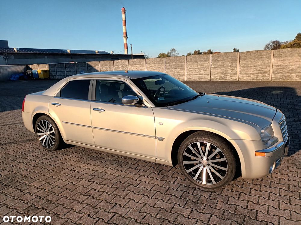 Chrysler 300C 3.0 V6 CRD - 1