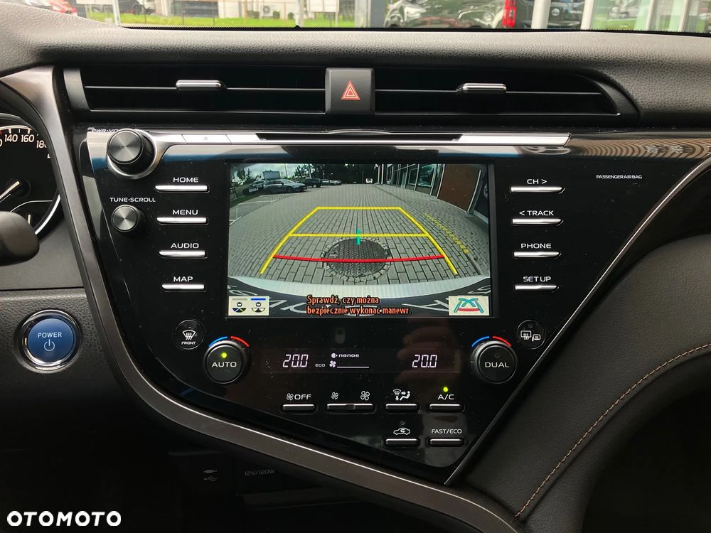 Toyota Camry 2.5 Hybrid Prestige CVT - 27