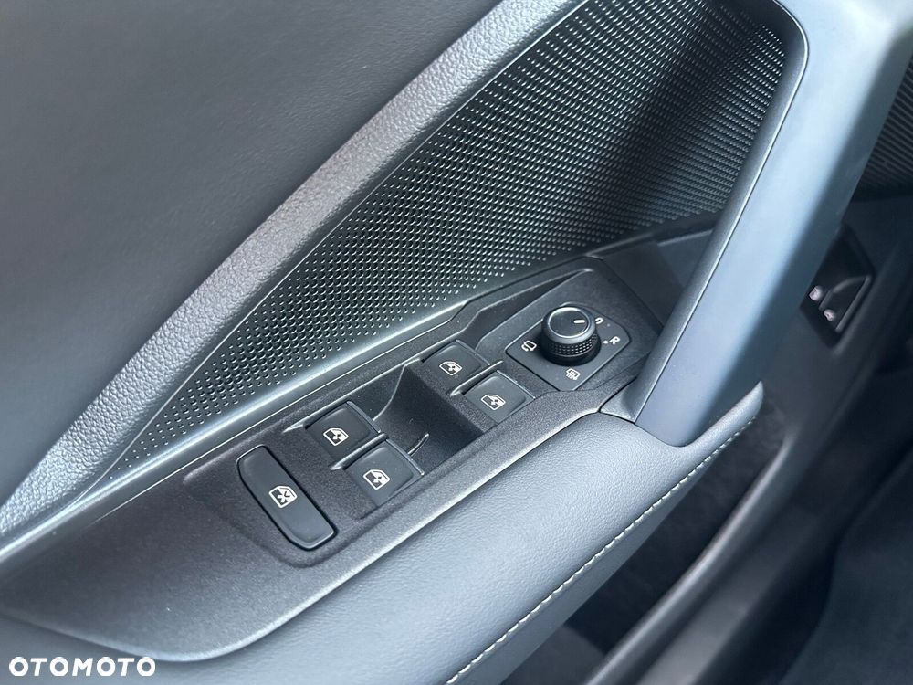 Volkswagen Tiguan - 27