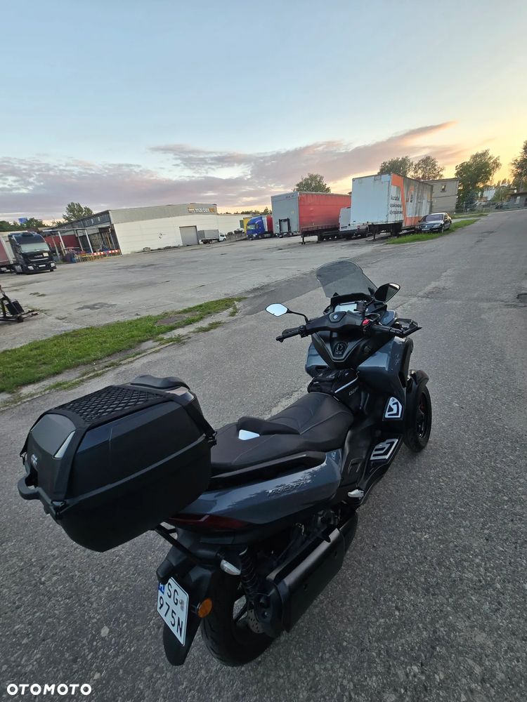 Yamaha Tricity - 13