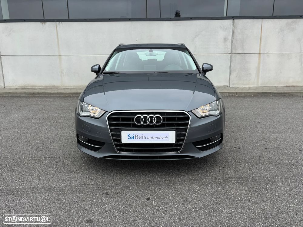 Audi A3 Sportback 1.6 TDI Advance Ultra - 2