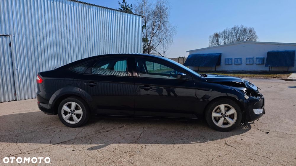 Ford Mondeo 2.3 Trend - 30