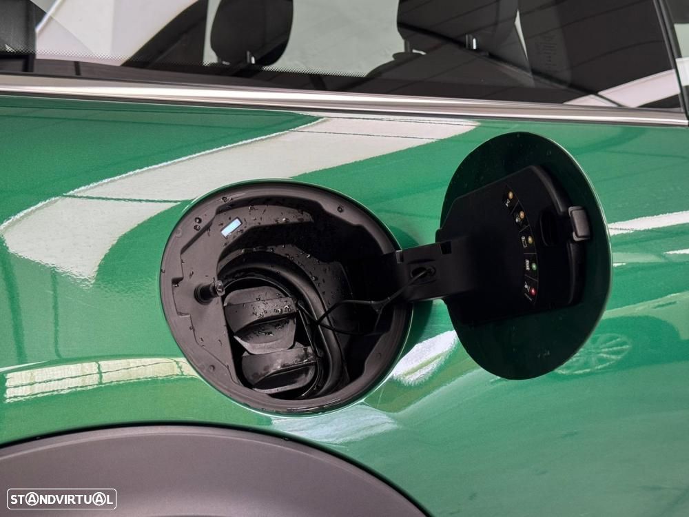 MINI 3 Portas Cooper SE Premium Essential - 12