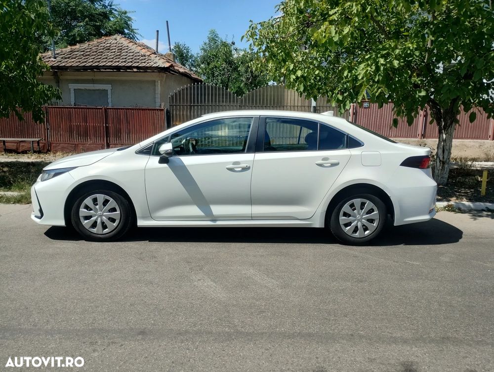 Toyota Corolla 1.6 Valvematic Sol - 3