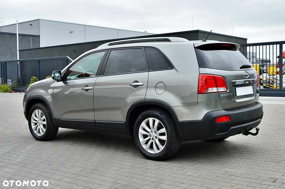 Kia Sorento - 11
