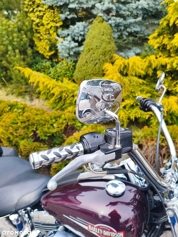 Harley-Davidson Softail Heritage Classic - 13