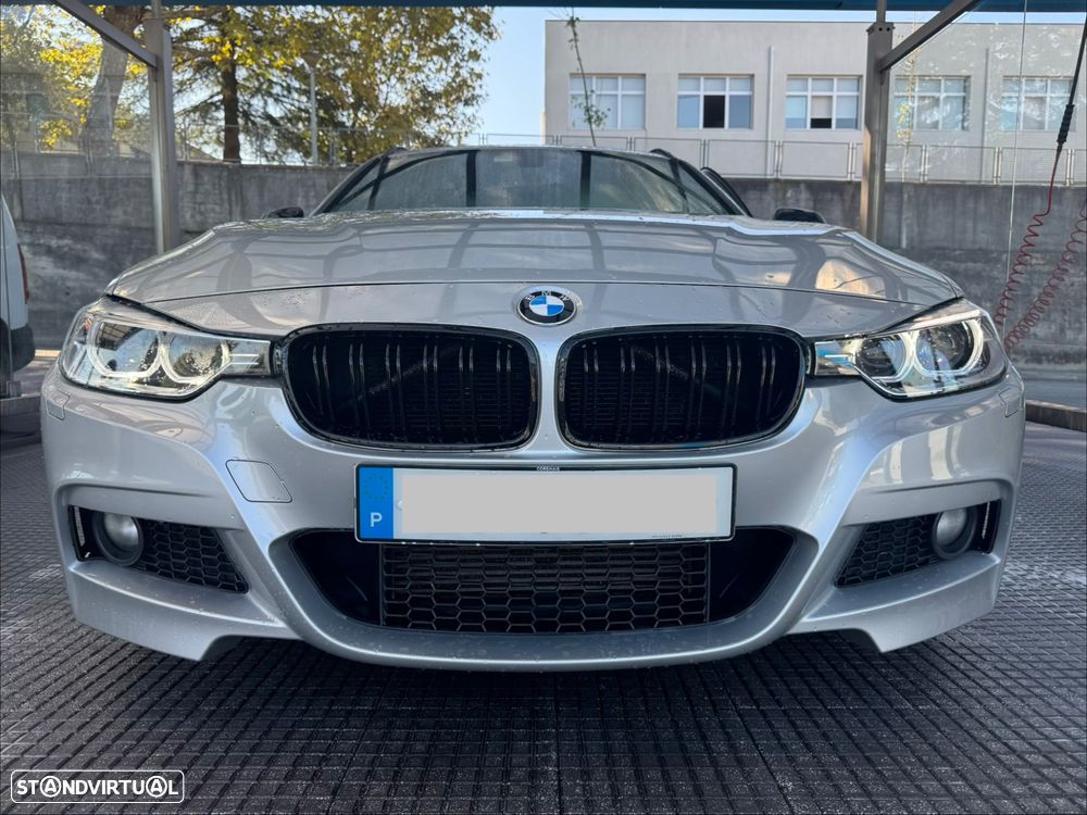 BMW 320 d Auto Pack M - 31