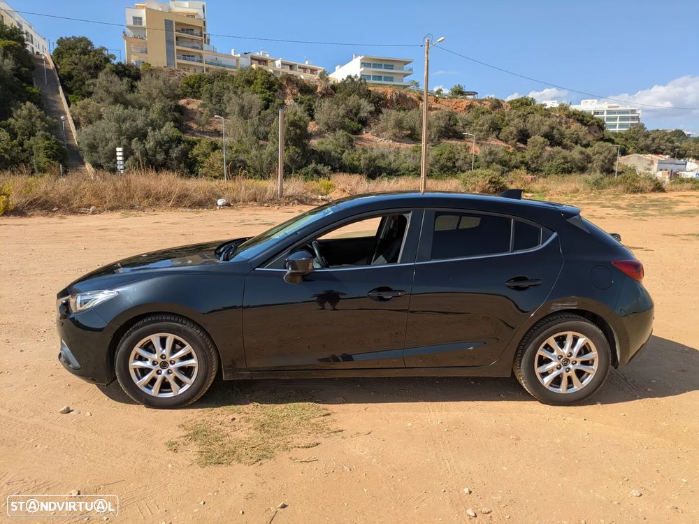 Mazda 3 1.5 Sky-G Evolve - 5