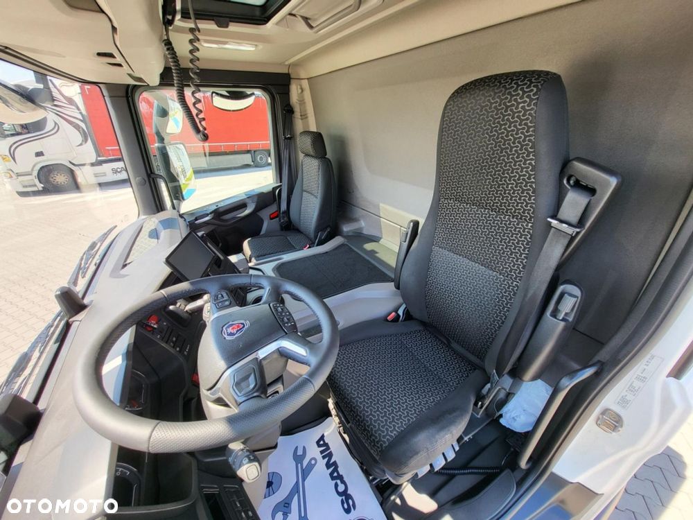 Scania P 450 A4x2NA ADR FL STANDARD - 16