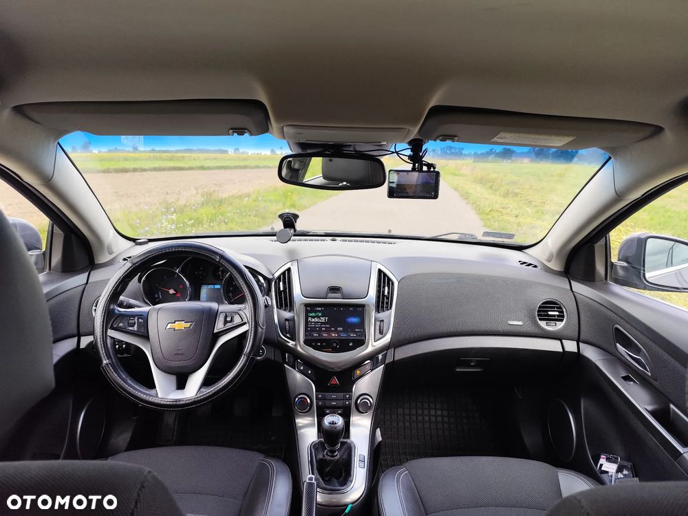 Chevrolet Cruze 1.7 D LT+ - 8