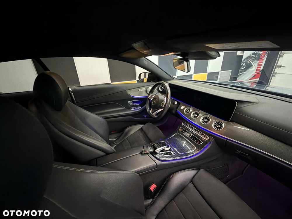 Mercedes-Benz Klasa E 200 9G-TRONIC - 19