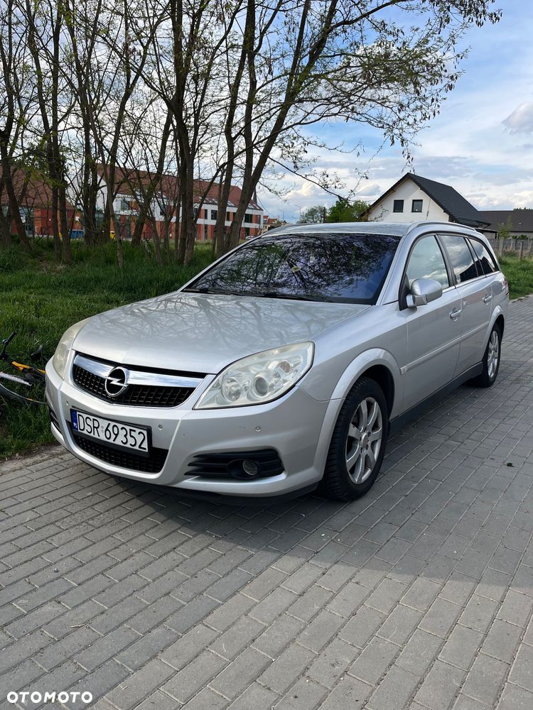 Opel Vectra 1.9 CDTI - 4