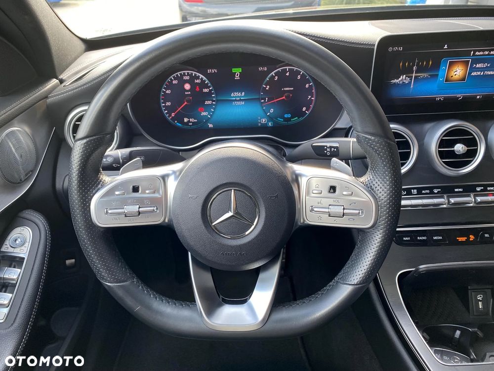 Mercedes-Benz Klasa C 200 4Matic 9G-TRONIC - 38