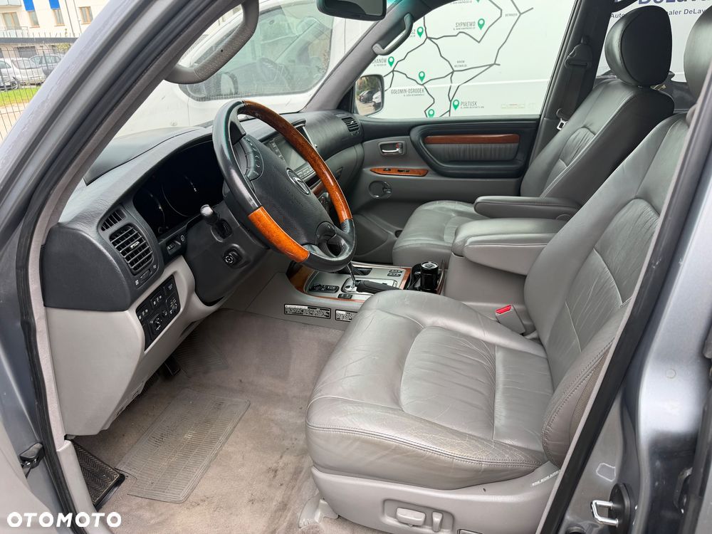 Lexus LX - 4