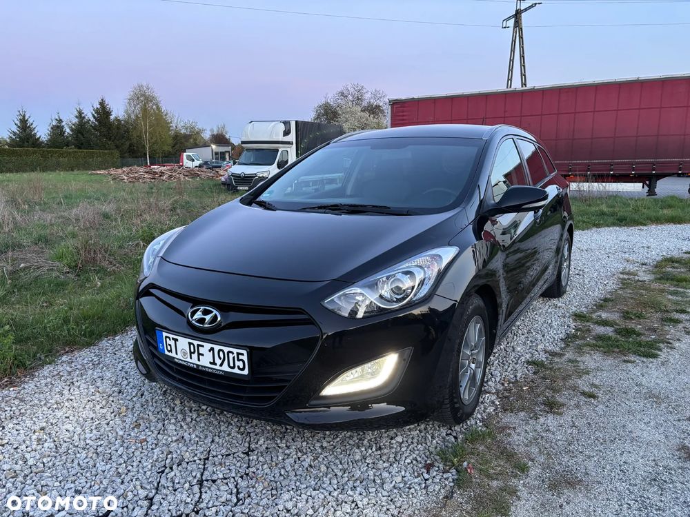 Hyundai i30 i30cw 1.6 CRDi Intro Edition - 12