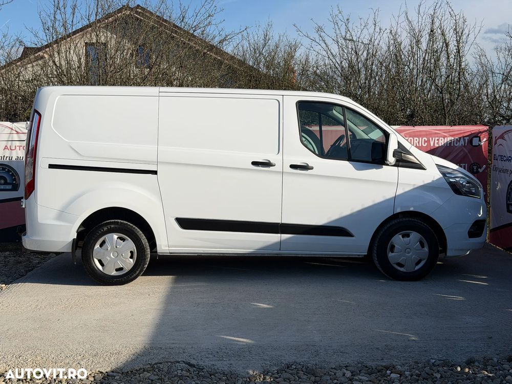 Ford Transit Custom - 13