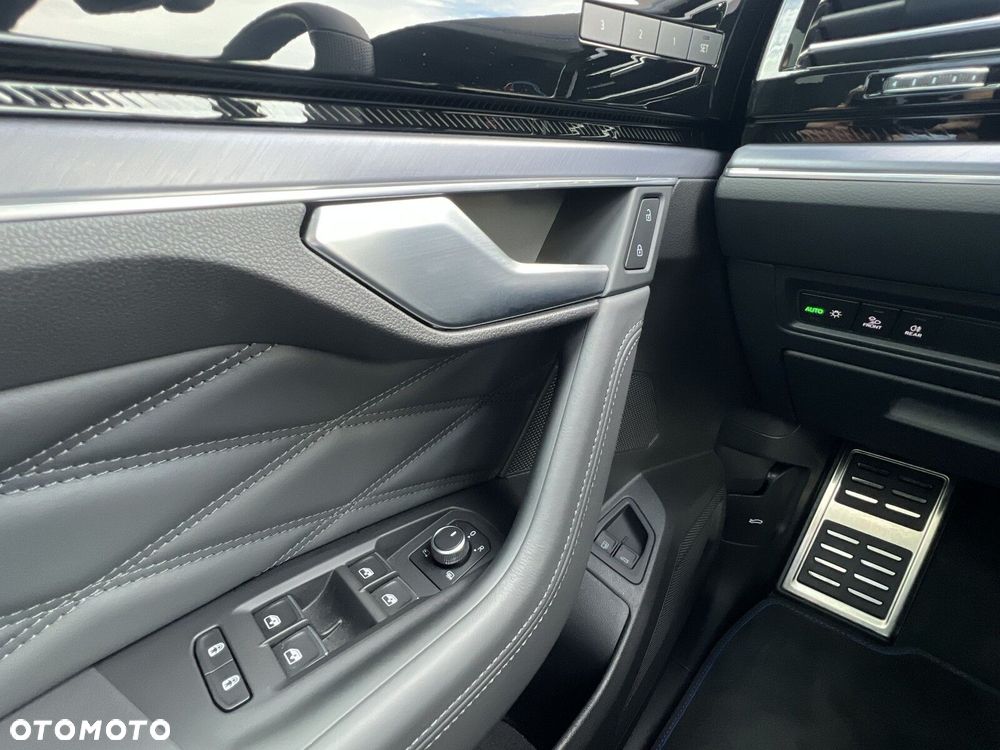 Volkswagen Touareg 3.0 V6 TFSI PHEV 340kW 4Motion R Final Edition - 16