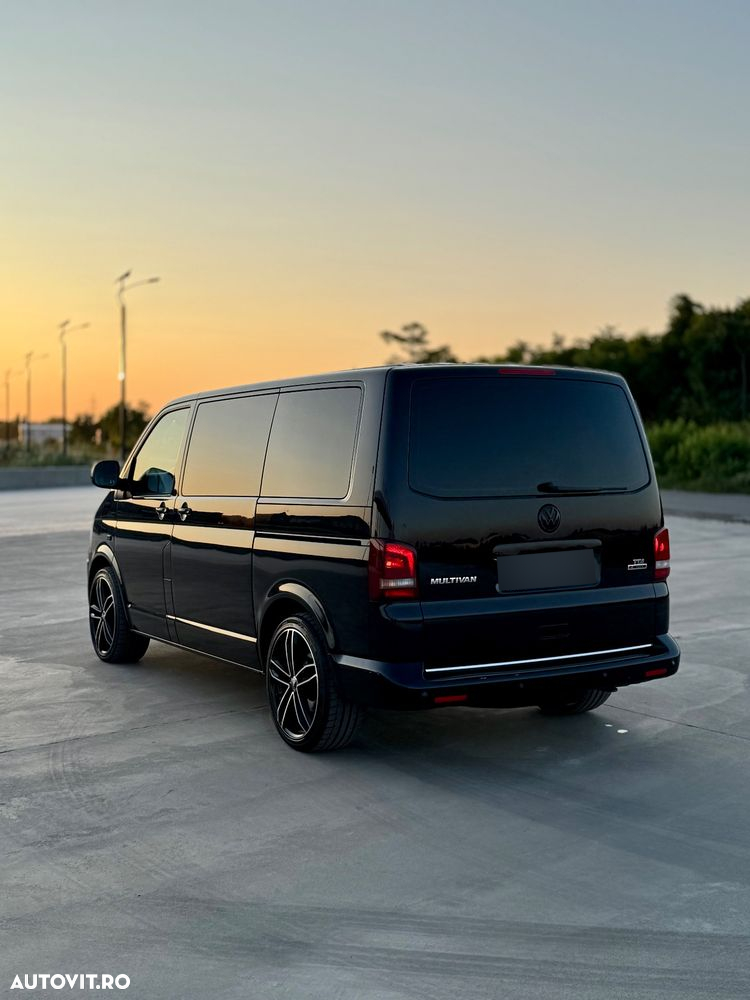 Volkswagen Multivan - 18