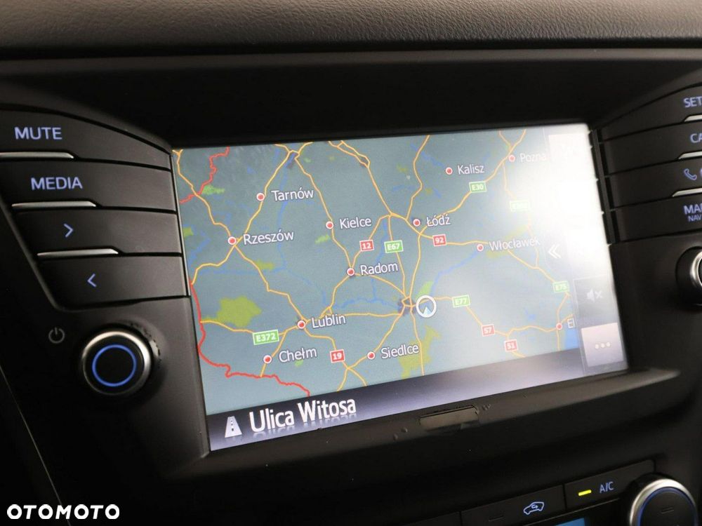 Toyota Avensis 1.8 Multidrive S Executive - 26