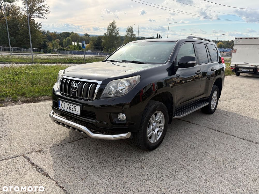 Toyota Land Cruiser 2010 photo 5