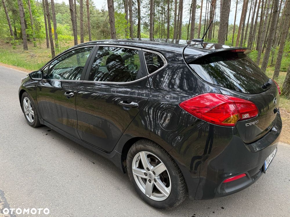 Kia Ceed 1.6 GDI DCT Platinum Edition - 8