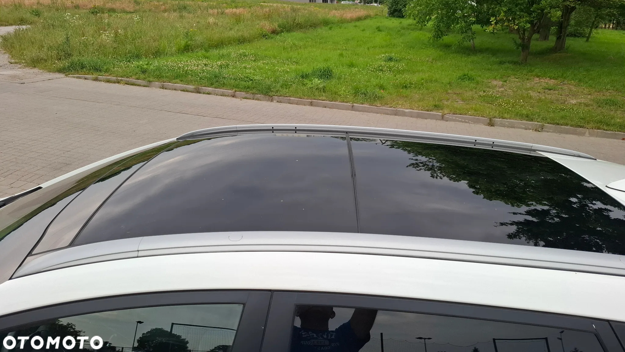 Kia Carens 1.7 CRDi Business Line 7os 7DCT - 27