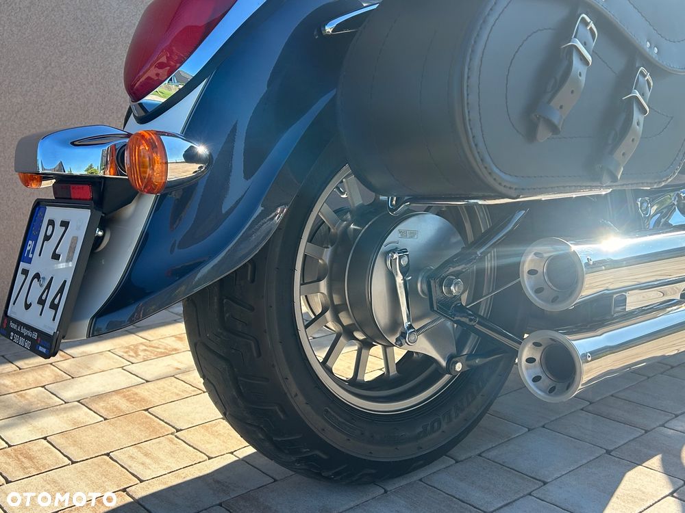 Suzuki Intruder - 10
