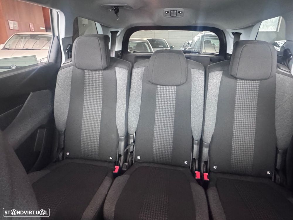 Peugeot 5008 1.2 PureTech Active - 10