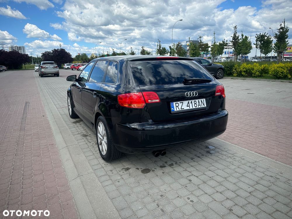 Audi A3 Sportback 1.8 TFSI Attraction - 6
