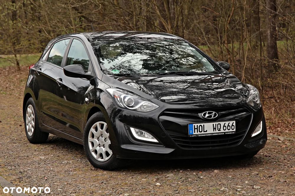 Hyundai i30 1.4 CRDi Advantage - 4