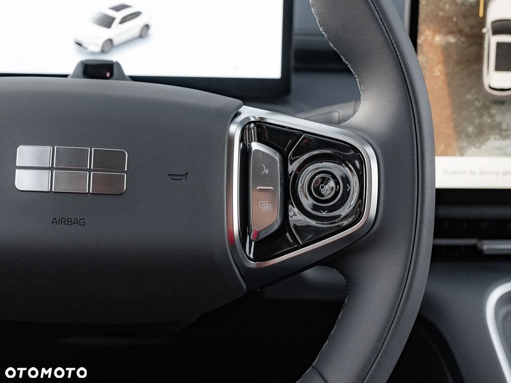 Geely Starray EM-i 1.5 PHEV Pro - 32