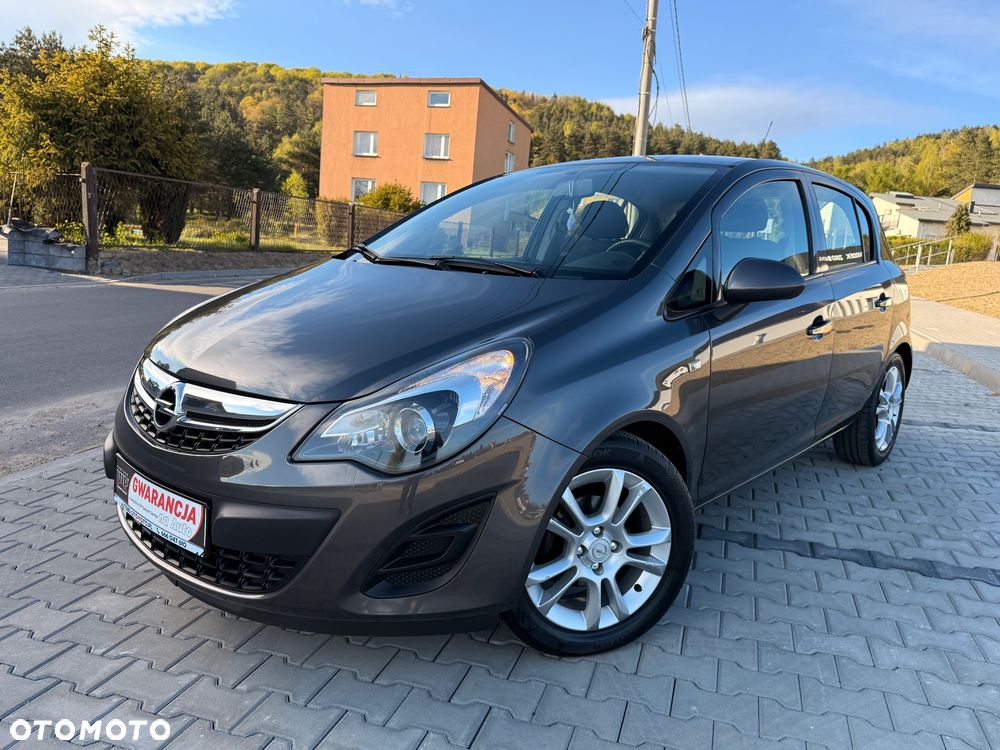 Opel Corsa 1.4 16V Cosmo - 37