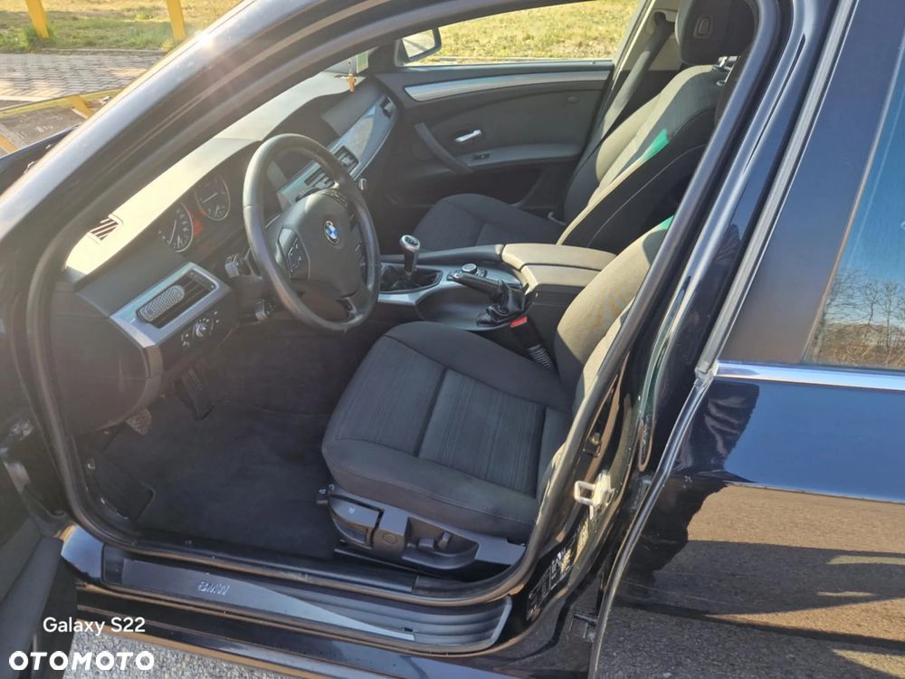 BMW Seria 5 520d - 8