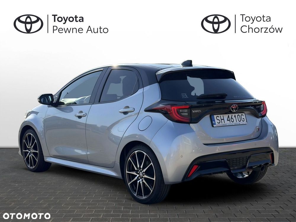 Toyota Yaris 2024 photo 3