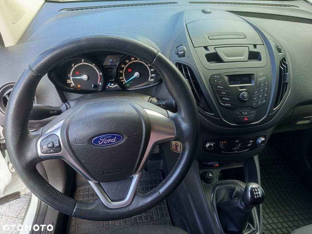 Ford TRANZIT COURIER - 19