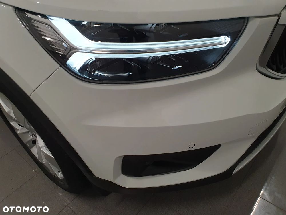 Volvo XC 40 D3 SCR R-Design - 27