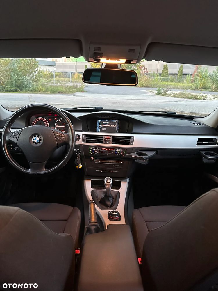 BMW Seria 3 320d Eff.Dynamics - 14